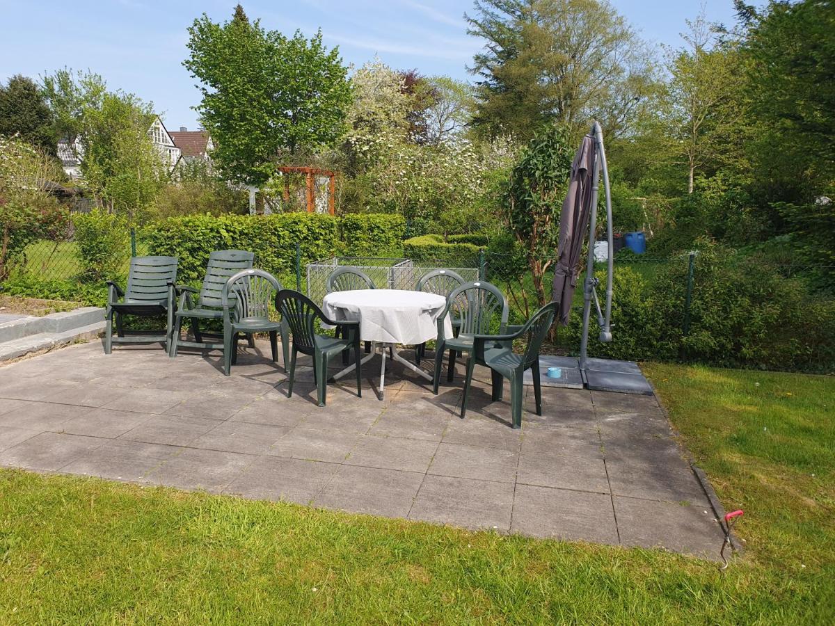 Apartment Charmante Haushaelfte Mit Garten Und Terrasse *